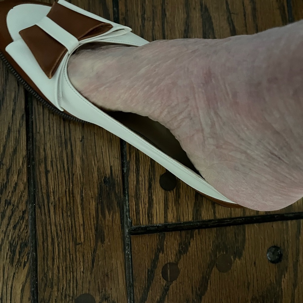 BERTIE LEATHER BOW FLATS